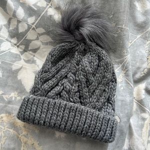BRAND NEW NEVER WORN Spearmint Love Grey Knit Hat